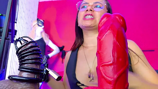 MistressSlut1 webcam