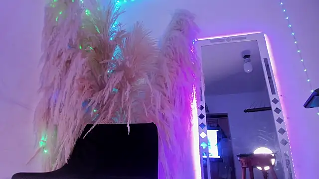 Tiffany_deluxe webcam