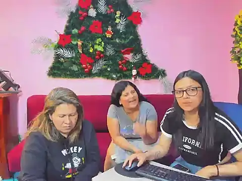 lesbiancuple webcam