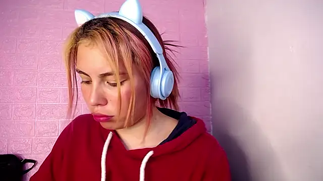 Dominic_Queen1126 webcam