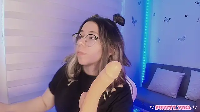 sweettvera webcam