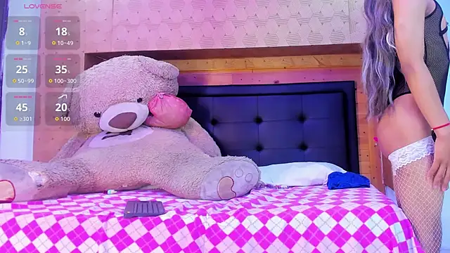 Samantha_Blaze1 webcam