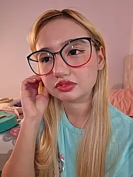 Webcam Model (Pinkie_Princes)  is live.Free join now!