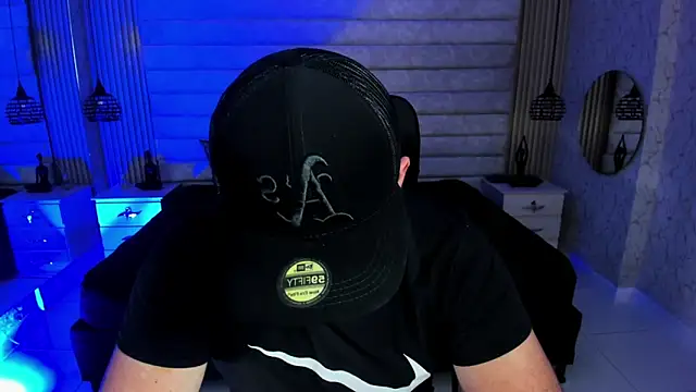 jhon_bear03 - Jhon_bear03's free webcam