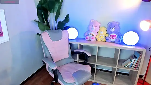 Bayonetta_doll webcam