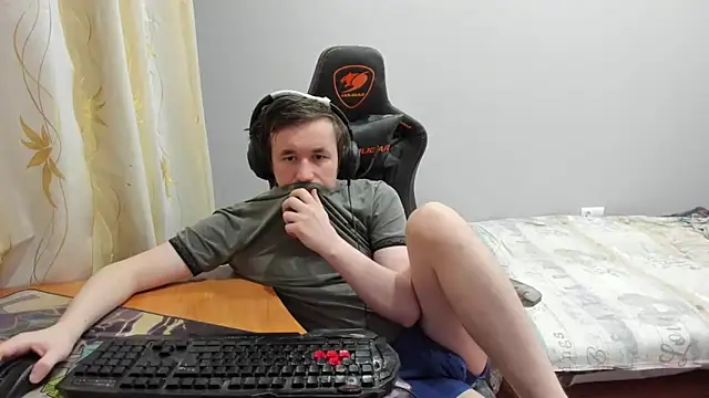 iliaskrislove webcam