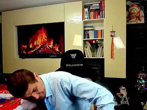 SpartacusDaddy48 webcam