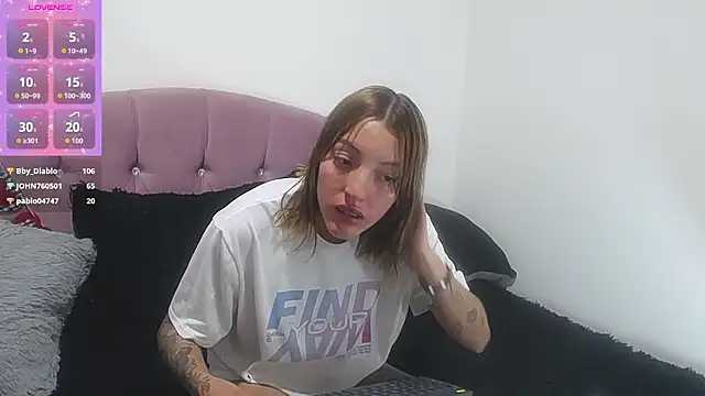 emily_cooper_pym webcam