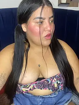 Webcam Model (Tefy_em)  is live.Free join now!