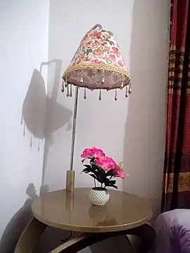 tanha18 - Tanha18's free webcam