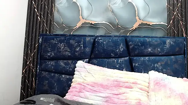 alayalee1 - AlayaLee1's free webcam