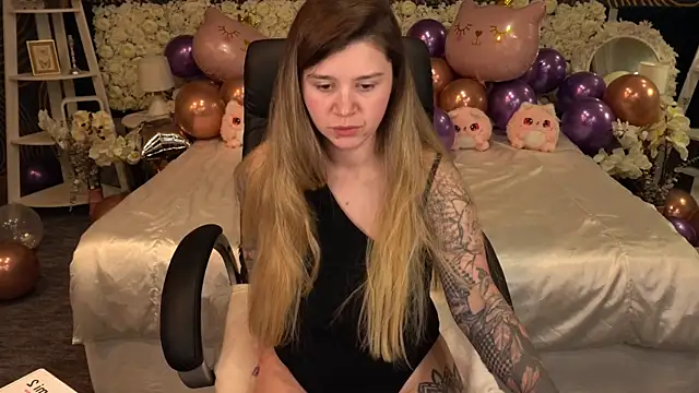 amellymilly - AmellyMilly's free webcam