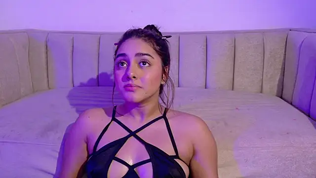 natalia_aguirre1 - Natalia_aguirre1's free webcam - UK Sex Cams