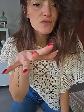 Petitefee_lola's room