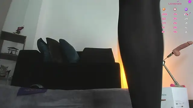 MontserratMarie webcam