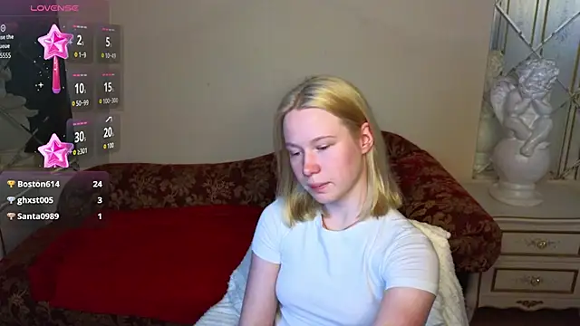 rebeccalewis - RebeccaLewis's free webcam - UK Sex Cams