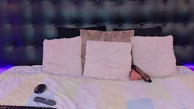 NaiaraMasson_ webcam