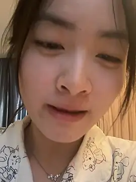 美女miaomiaou_在线直播