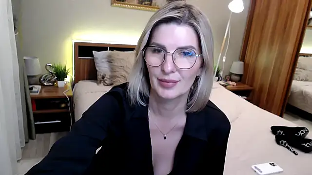 sensualEmilia webcam