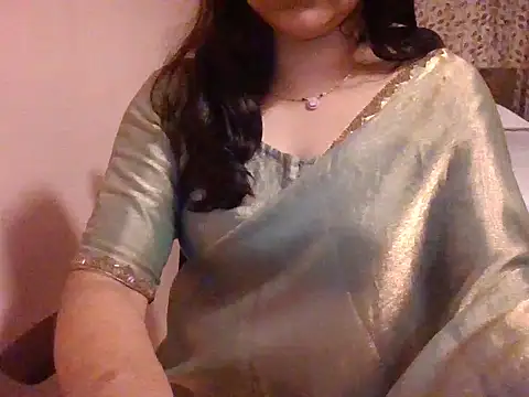 diya_04 - Diya_04's free webcam - UK Sex Cams