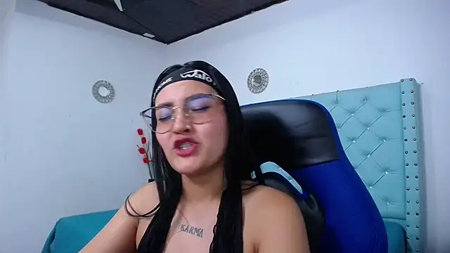 kathe-mills235 webcam