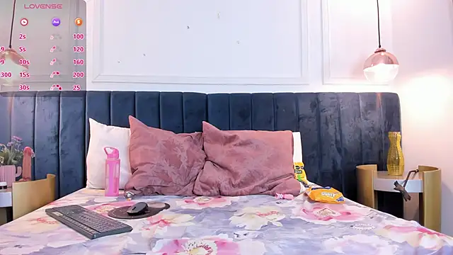 VioletaMarcelli webcam