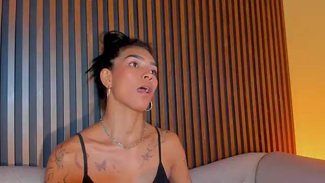 LauraAristizabal webcam