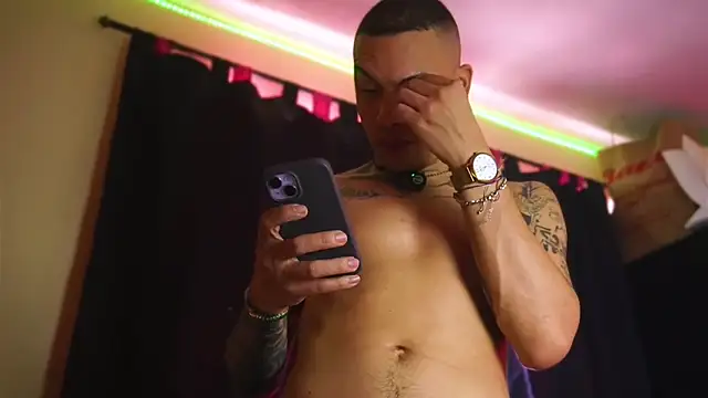 AlphaMasterXxx webcam