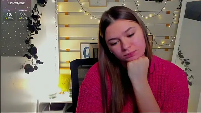 Josephine_Kiss webcam