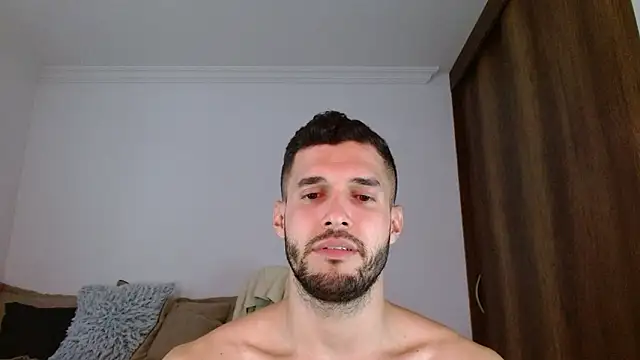 Noah_jhonsonn webcam