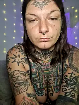 lizzardqueeen webcam