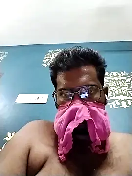 naughtykarthiktamilboy975 webcam