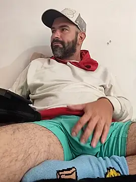 hairyandbigmann webcam