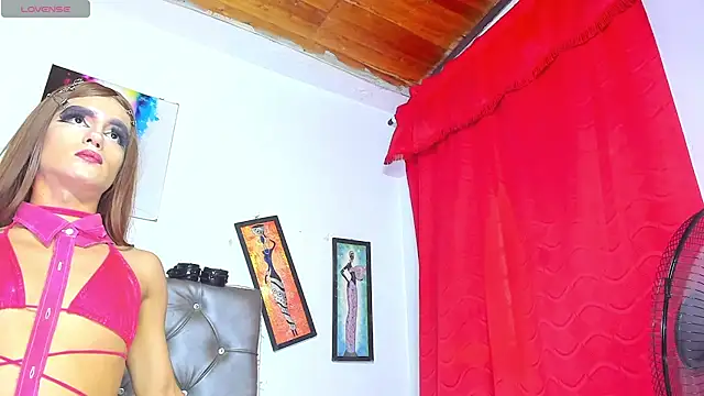 ivimiller@xh - IviMiller@xh's free webcam - UK Sex Cams