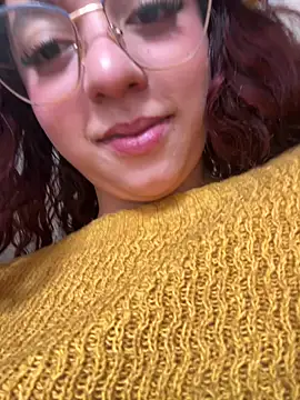 lindaa_natashaa_ webcam