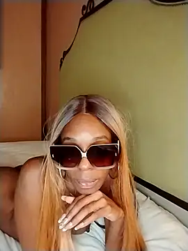 Jasmine_FullsShine webcam