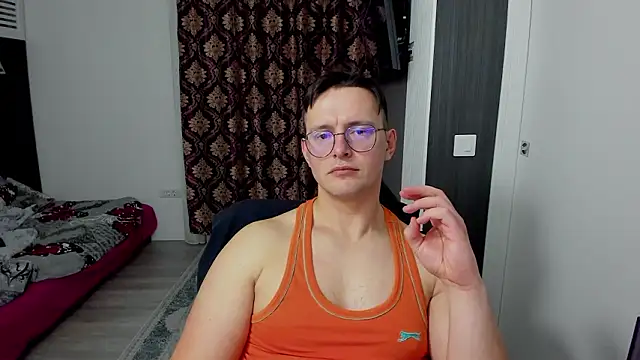 sexxymuscles4u webcam