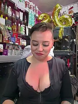 tamysweetness - TamySweetness's free webcam