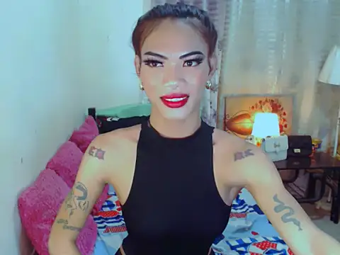 yoursexyasiantsxx webcam