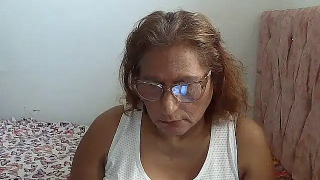 charrysexy1 webcam