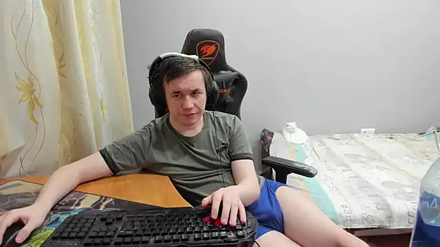 iliaskrislove webcam