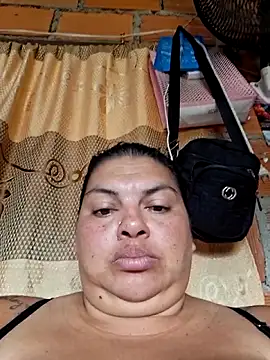 chubby_sexy_big_tits webcam