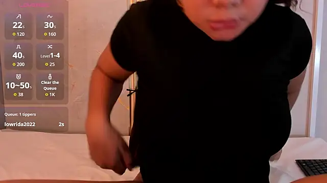 angie_harmony webcam