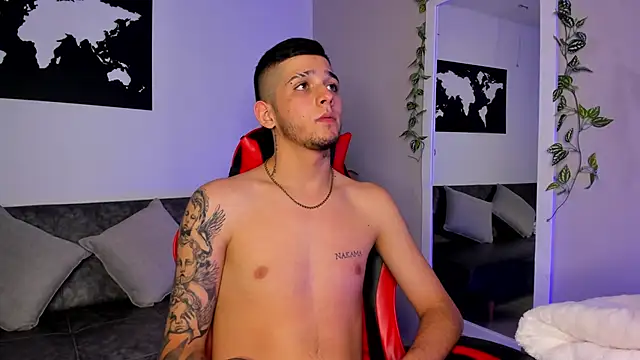 mathewboy1 - Mathewboy1's free webcam