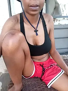 SweetSlenderChoc webcam