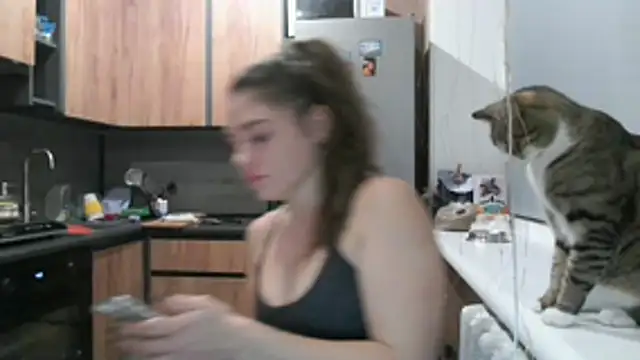 delightful_sofi webcam