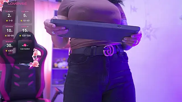 Madison_Mayer webcam