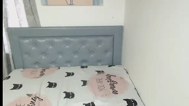 sarah_aguilar webcam