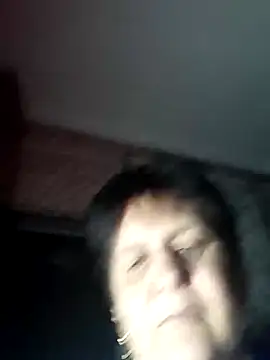 irchyklove - IrchykLove's free webcam