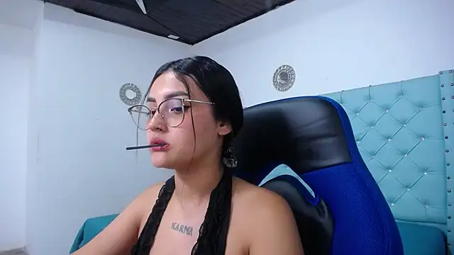 kathe-mills235 webcam